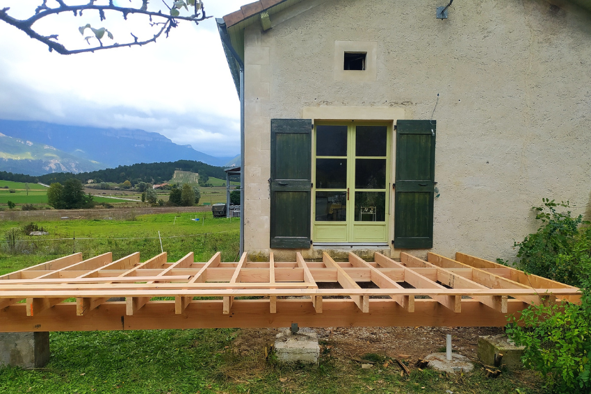 Terrasse sur pilotis