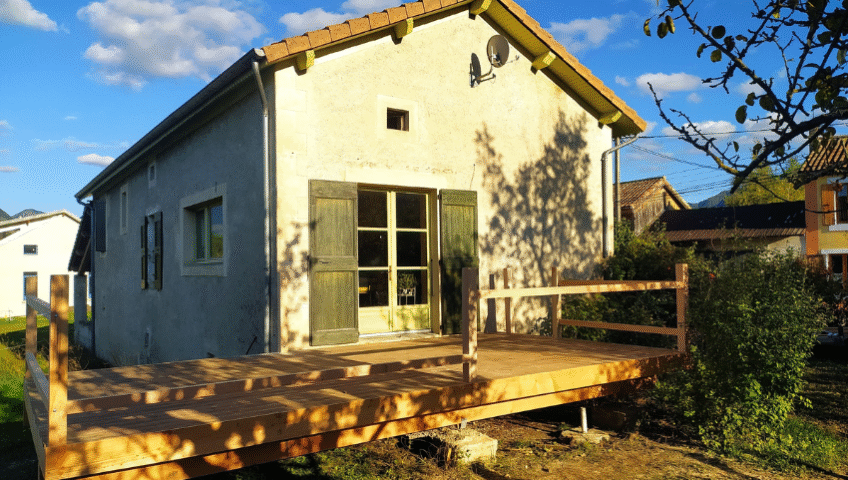 Construction en bois - Terrasse sur pilotis