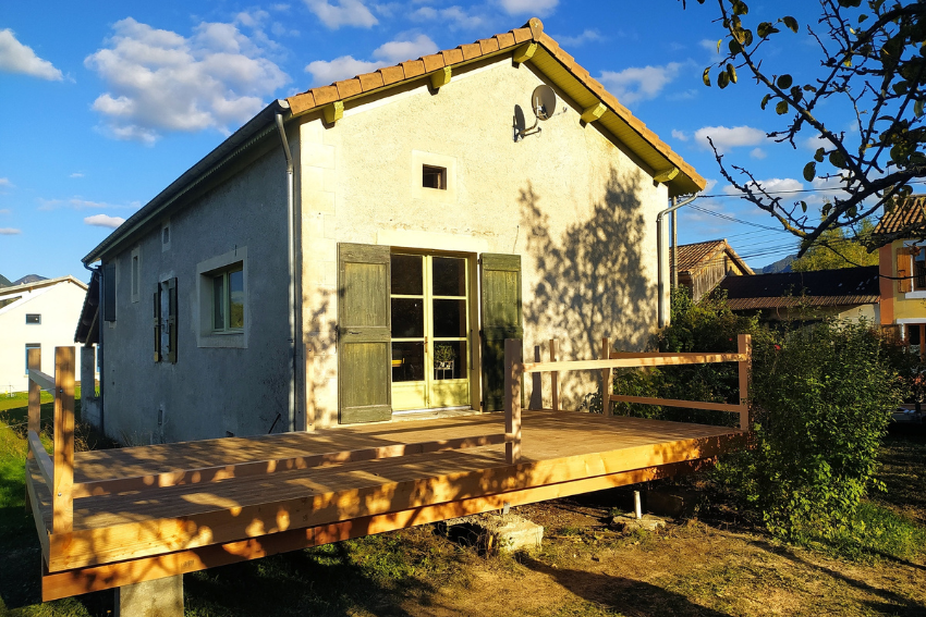 Construction en bois - Terrasse sur pilotis