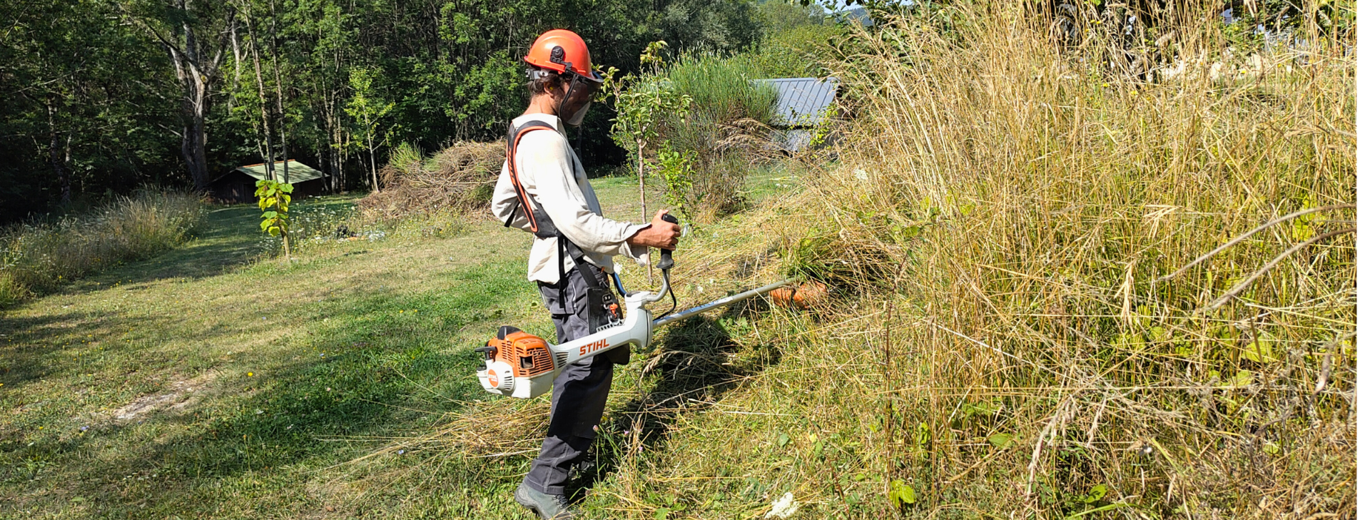 Espaces-verts_Débrousaillage